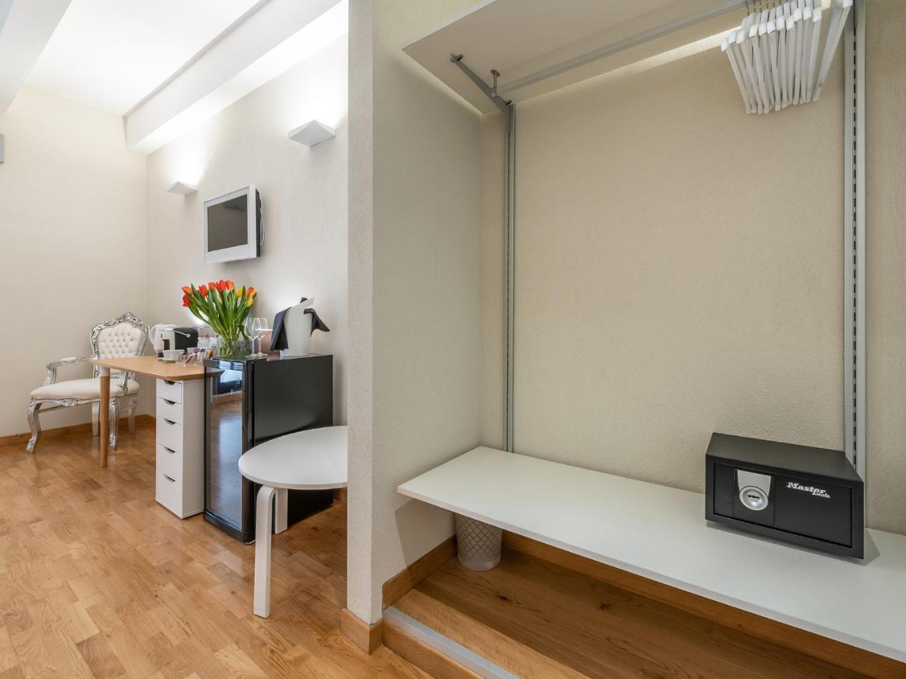 Suite Martini Al Castello Cagliari Exterior photo